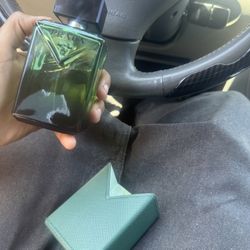 Prada Colonge