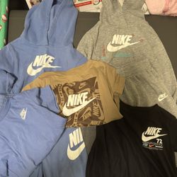 Nike 4t Bundle 