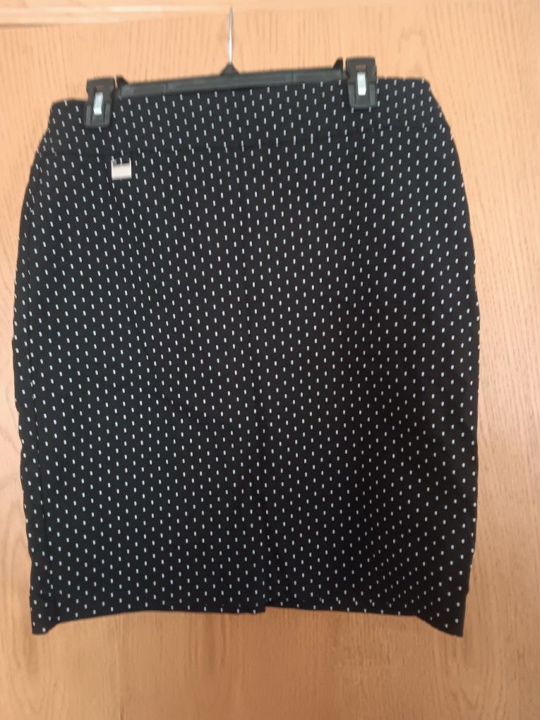 Women's Size Large, Alex & Olivia Pencil Skirt