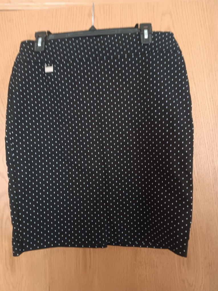 Women's Size Large,  Alex & Olivia Pencil Skirt 