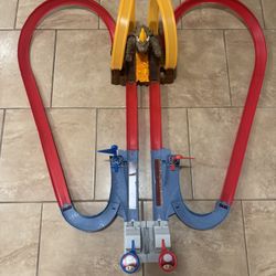 Hot Wheels Mario Kart Track