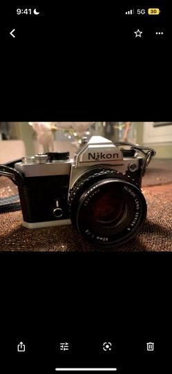 Nikon FM 35mm Camera Bundle