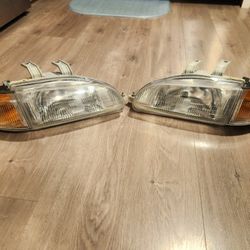 92to95 Honda Civic Sir Oem Headlights And Corner Lights
