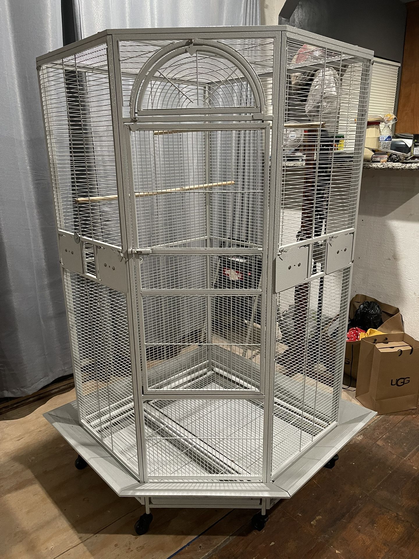 Parrot Cage for Sale in Compton, CA OfferUp