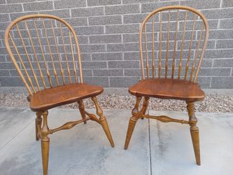 Two Vintage Ethan Allan Windsor Dining Chairs 