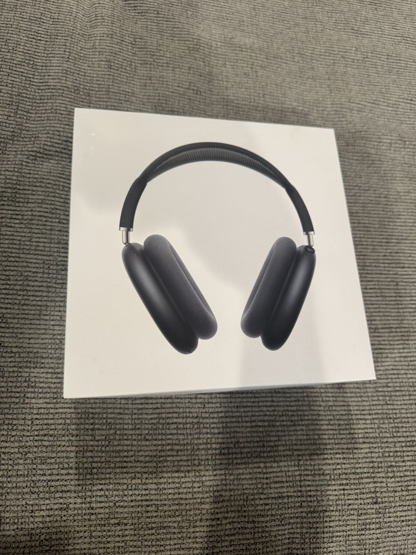 AirPod’s Pro Max