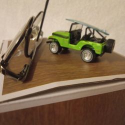 Collectible Open Jeep Surfer With Board