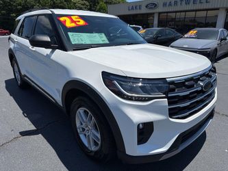 2025 Ford Explorer