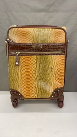 Samantha Brown Luggage. Item No 454 (Shopgoodwill)