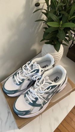 ASICS Gel 1130 “White Dark Neptune “