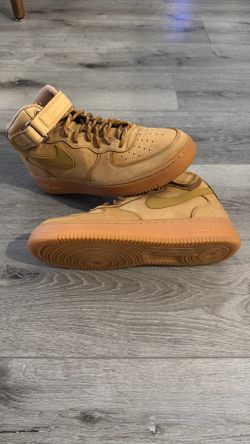 Nike Air Force 1 Mid 07’ Flax