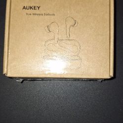 Sealed Wireless Ear Buds 