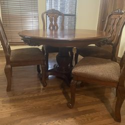  Dining table set brown 
