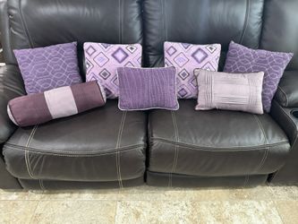 7 Purple Throw Pillows (New)  LOCATION: NEW PORT RICHEY