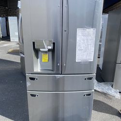 LG Refrigerator 36 Inc