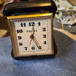 Vintage Westclox Wind Up Travel Alarm Clock 