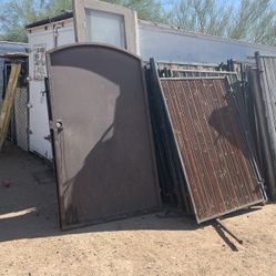 Gates Diferents Sizes