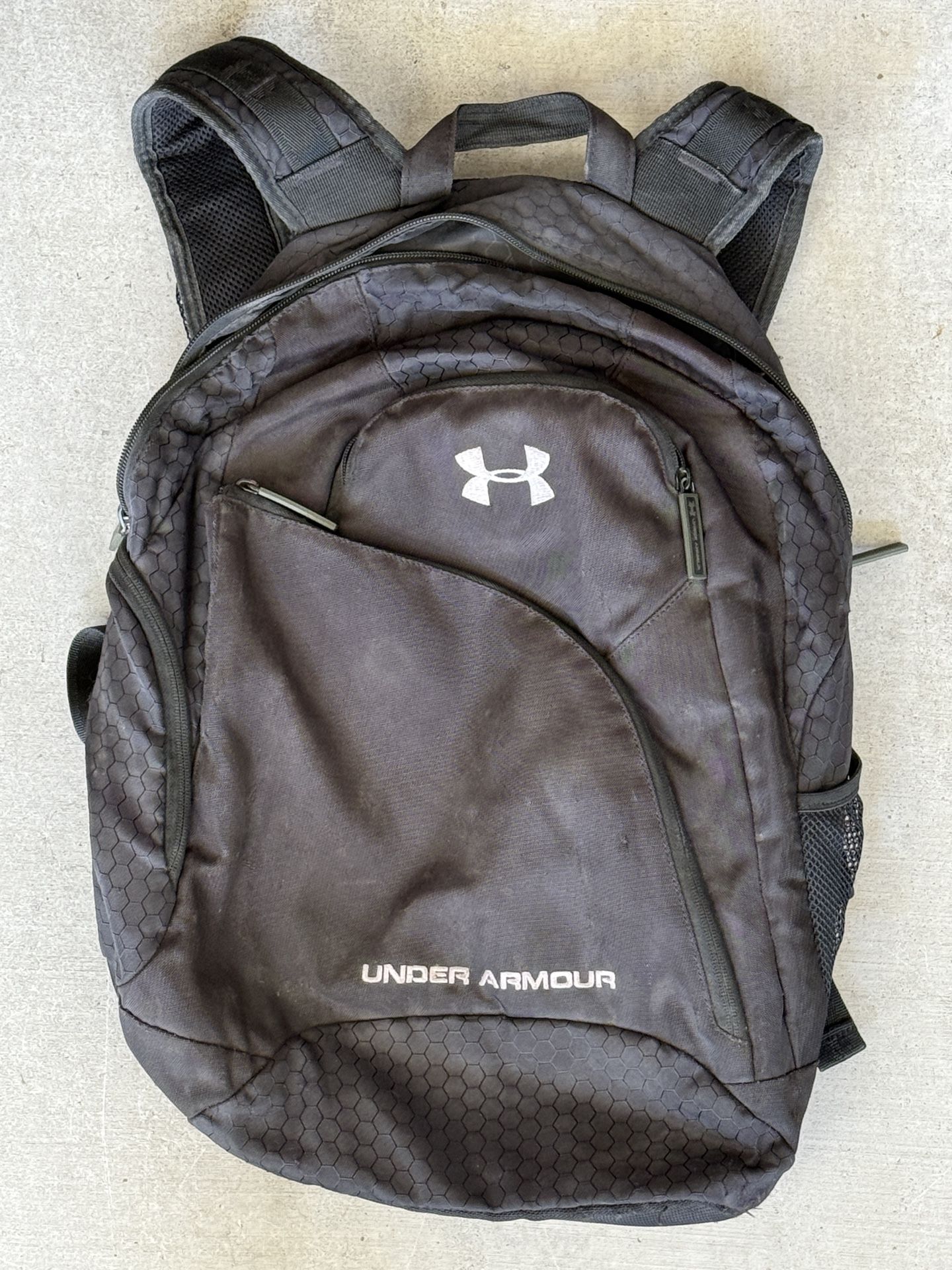 UnderArmour Padded Backpack - Great Condition