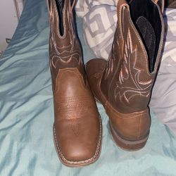 boots Good Condition Size 9.5