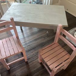 Kids Table and Chairs