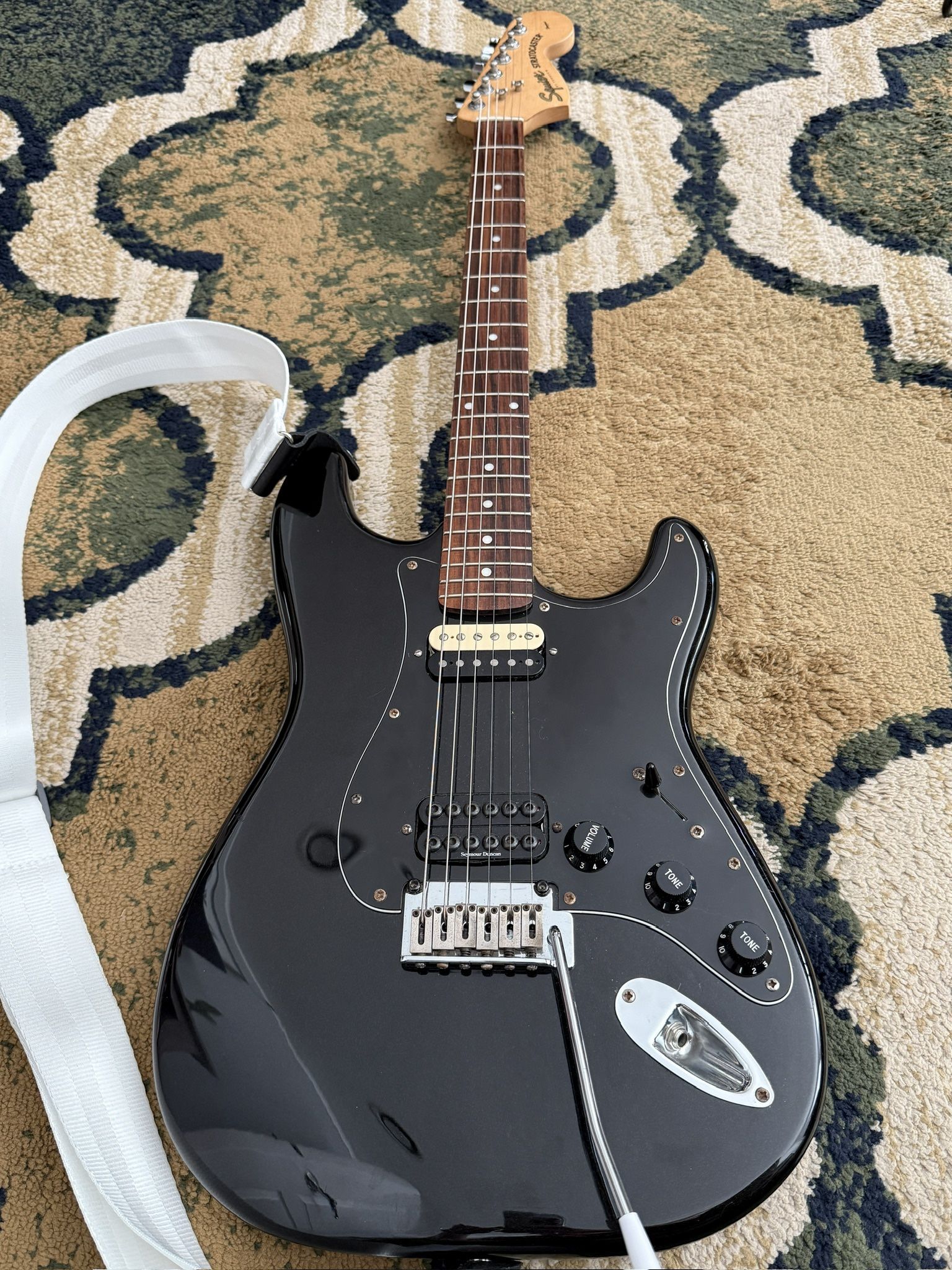 Squier Standard Strat With Seymour Duncan Pickups