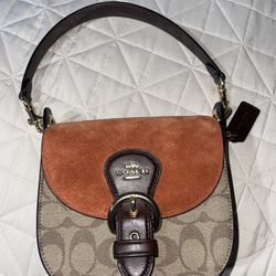 Coach Kleo Shoulder Bag 