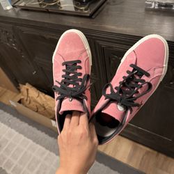 Converse 8.5 Rare Collectibles 