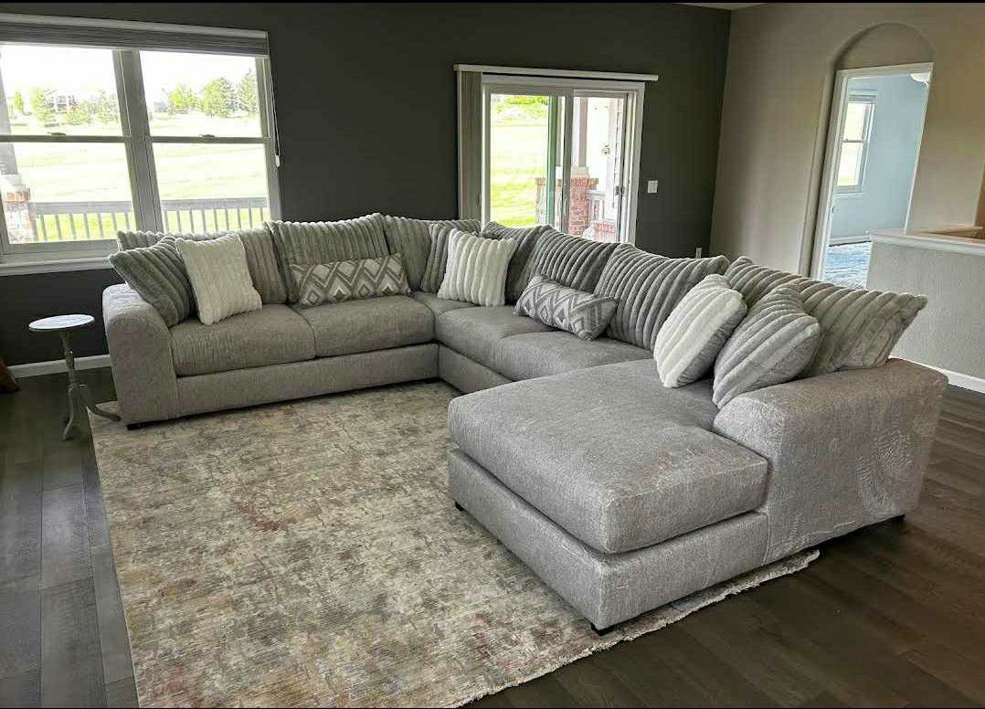 Contemporary Light Gray Reversible Cushions Cozy Soft Deep Seating Oversized Sectional Couch 