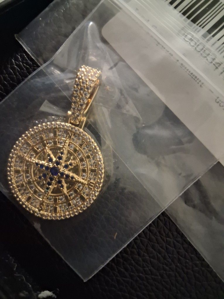 Ice Compass Pendant 