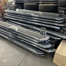 Oem Ram2500/3500/4500/5500 Side Steps 