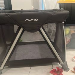 Nuna Travel, Crib With Bassinet