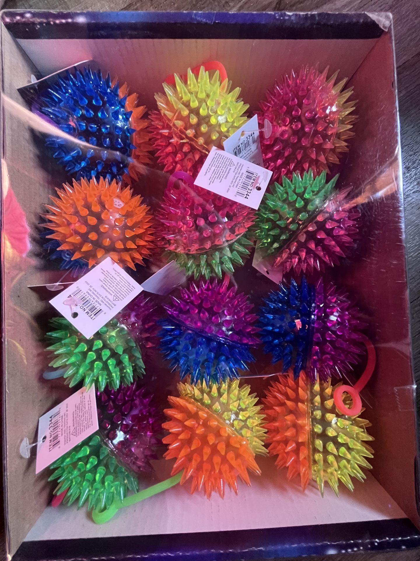 Light Up Spikey Bouncy Balls ๐ชฉ๐งก๐๐ฉต