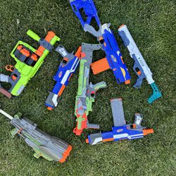 Nerf Guns 19 Total  Pick Up Only 