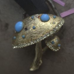 Capri Enamel Double Mushroom Pin Brooch