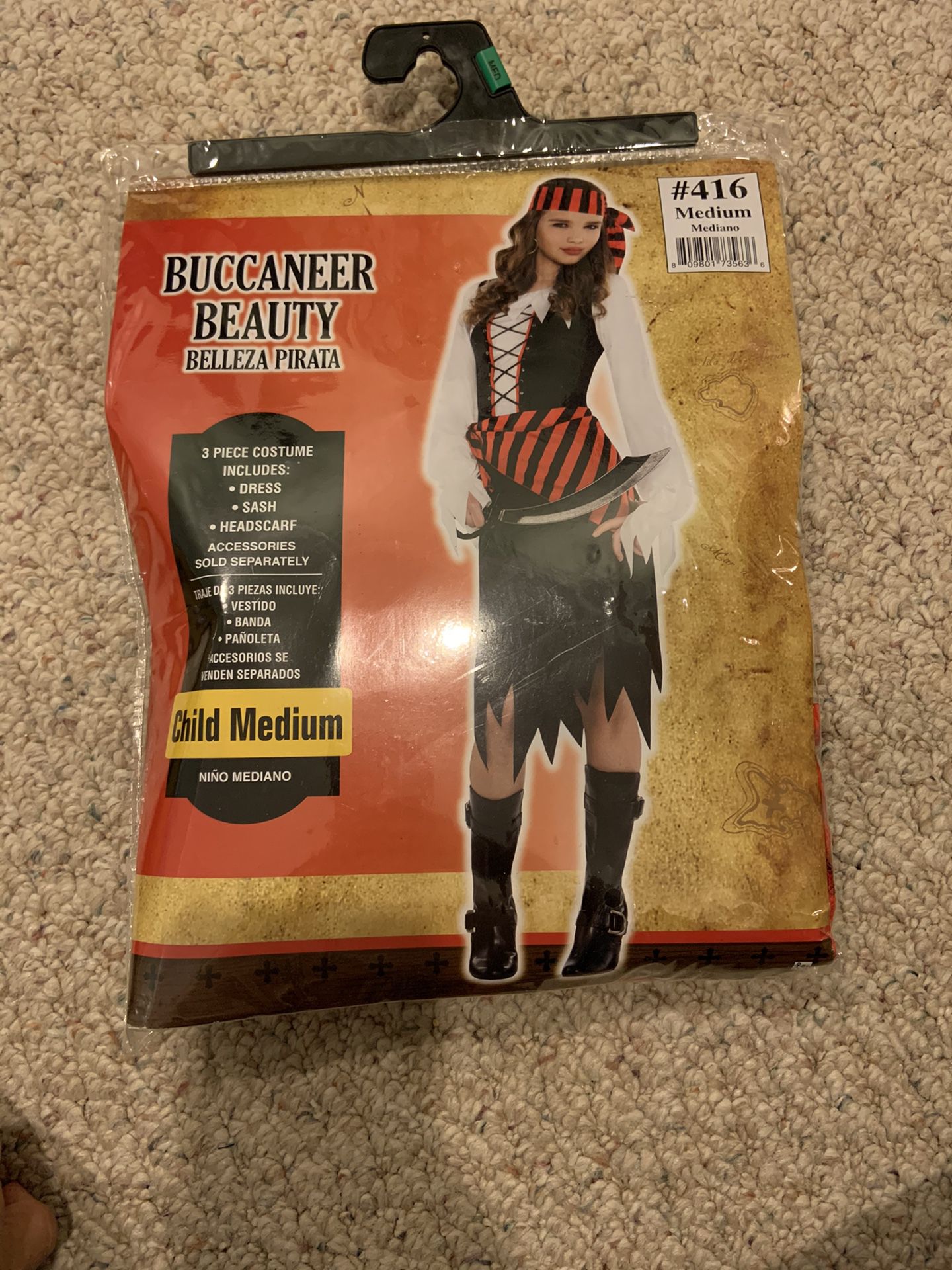 Pirate costume for girls