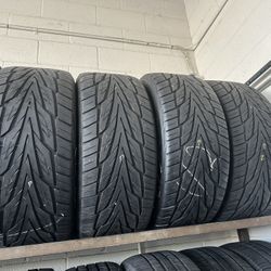 SET OF TIRE 275 50 20 TOYO 85% LIFE
