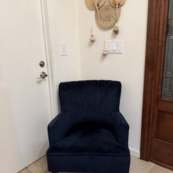 Dark Blue Velvet Chair