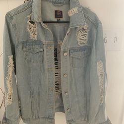 Cute Women’s Distressed Ripped Denim Jacket Small/meduim Fit