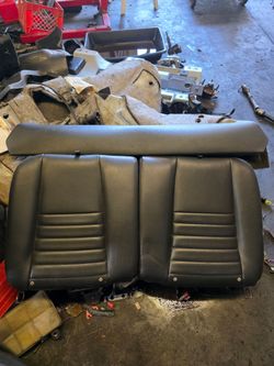 Mustang new edge 99-04 coupe rear seats black