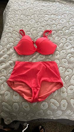 Victoria Secret Bathing Suit Top Is 36D Bottom Is Small 10 Bucks 