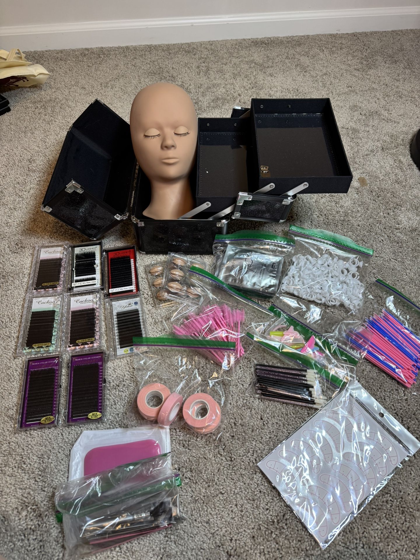 Eyelash Extension kit For Starters + PILLOW