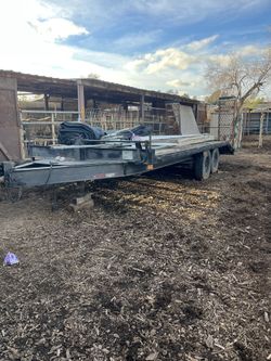 22ft Kauffman Trailer
