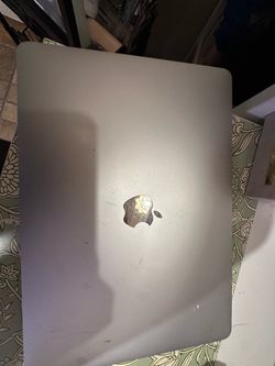 MacBook