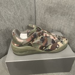 Shai 001 Camo Converse Brand New Size 11 Men 