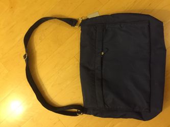 United Colors of Benetton Navy Color Nylon Messenger Shoulder Handbag