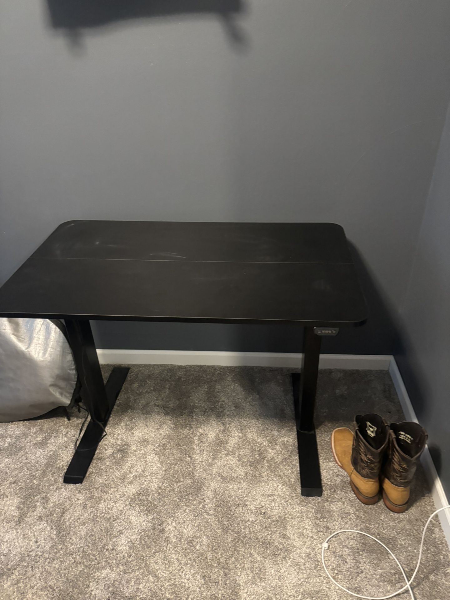 Standing Adjustable Desk