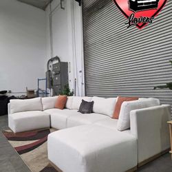 Modular Sectional Couch- Free Delivery‼️