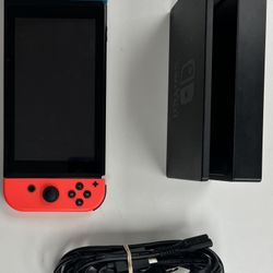 Nintendo Switch 1 With Charger