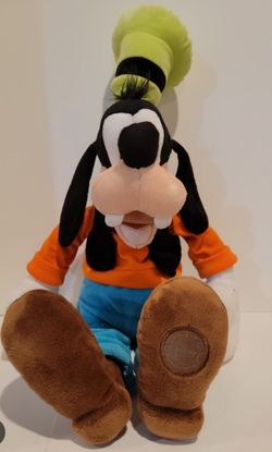 Disney Goofy 18 inch Plush
