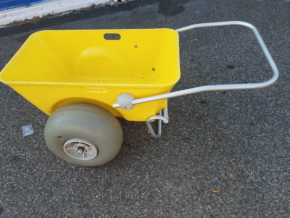Roleez beach cart with adjustable handle